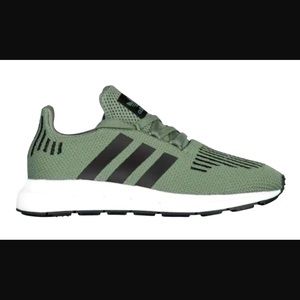 Adidas Swift Run Men Size:10.5 CP9436 "Trace Green" NWT NIB